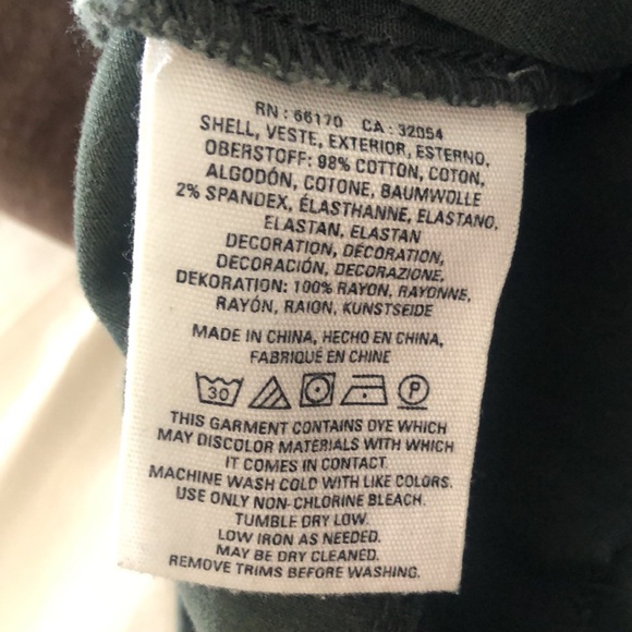 Anthropologie skinny khaki utility pants. Good condition. Slim, straight style - Picture 7 of 8